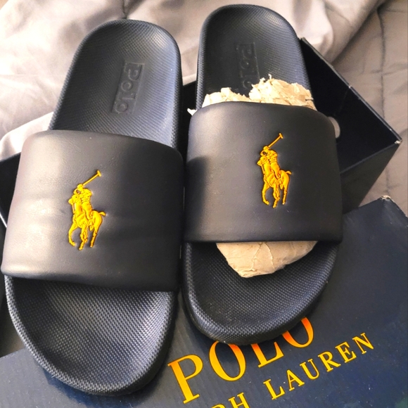 Polo Slides - Picture 1 of 2